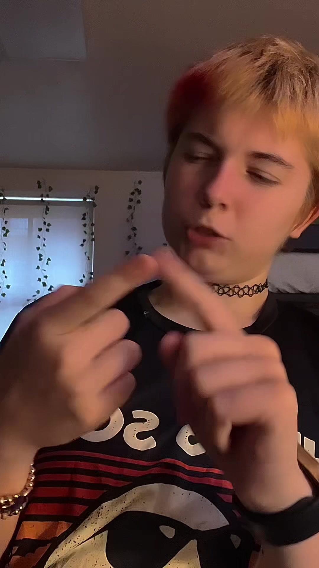 @{~ โ๐ช โ๐ช ๐๐๐๐๐๐๐๐ฃ ~}
