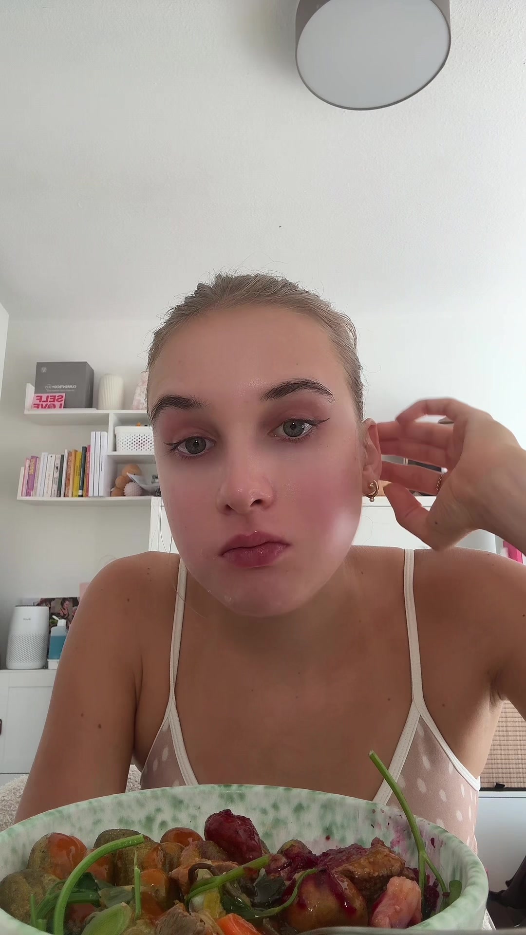 @hanna ⋆ ˚｡⋆౨ৎ˚