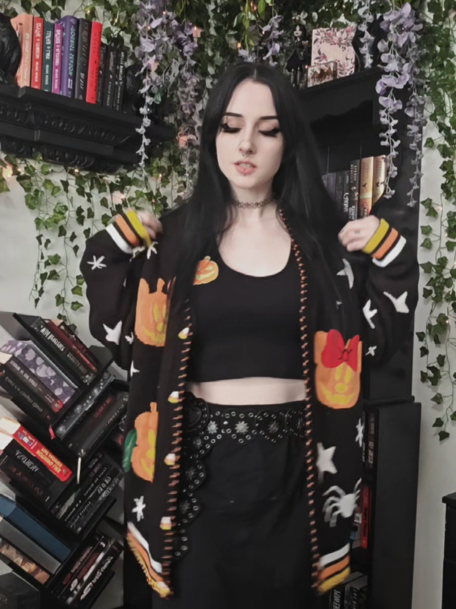 @𝕬𝖘𝖍𝖑𝖊𝖞 🦇