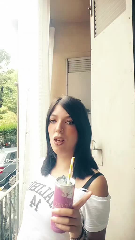 @chiaraleone