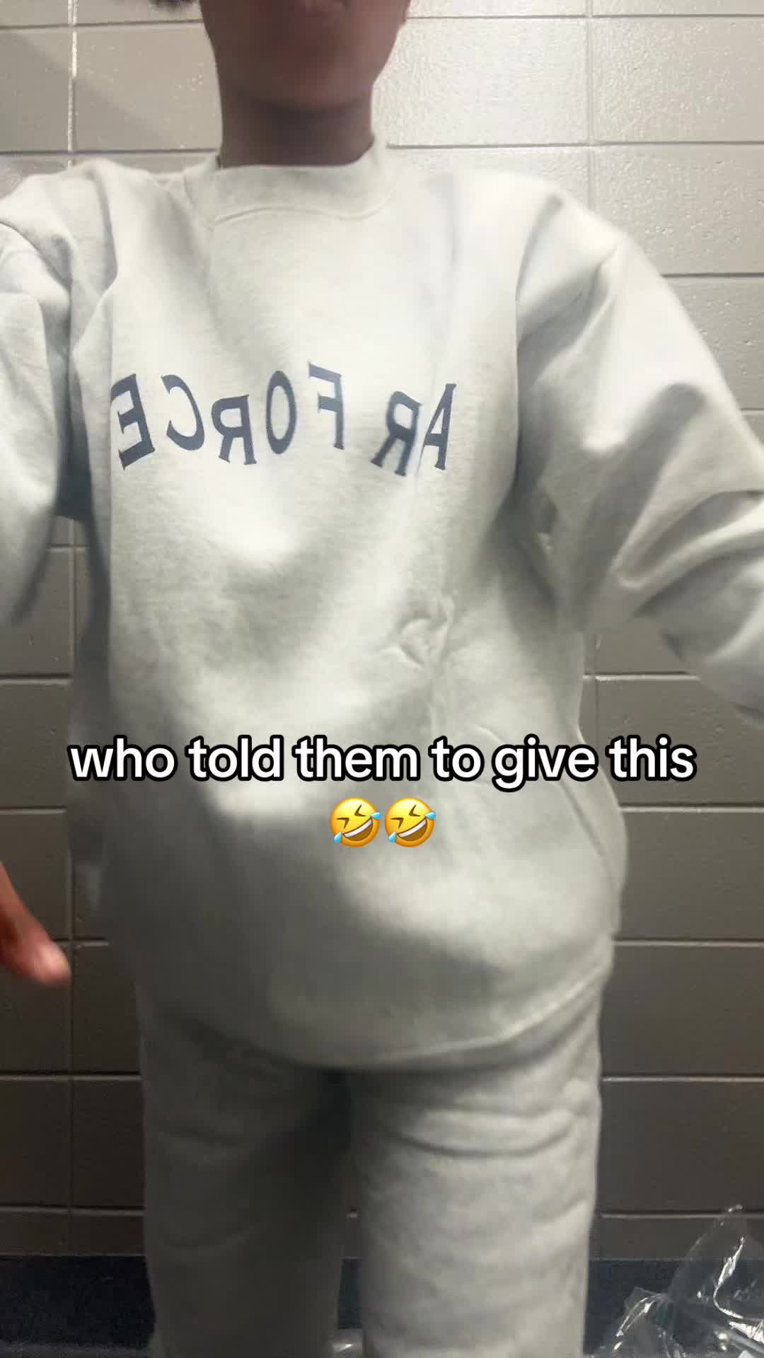 @idk this random..