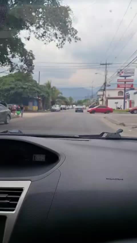 @Jorhan Perdomo( ElMu&ntilde;eco)