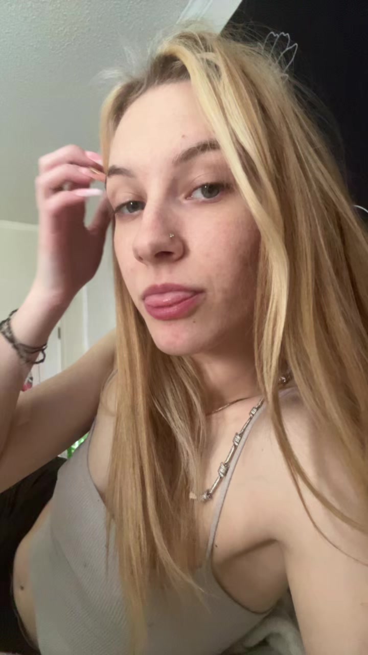 @IAMRLYHERE