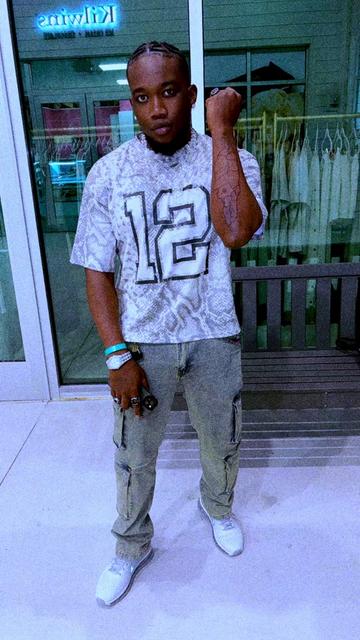 @🧑🏾&zwj;🦯&zwj;➡️MaStAfLoW🐉