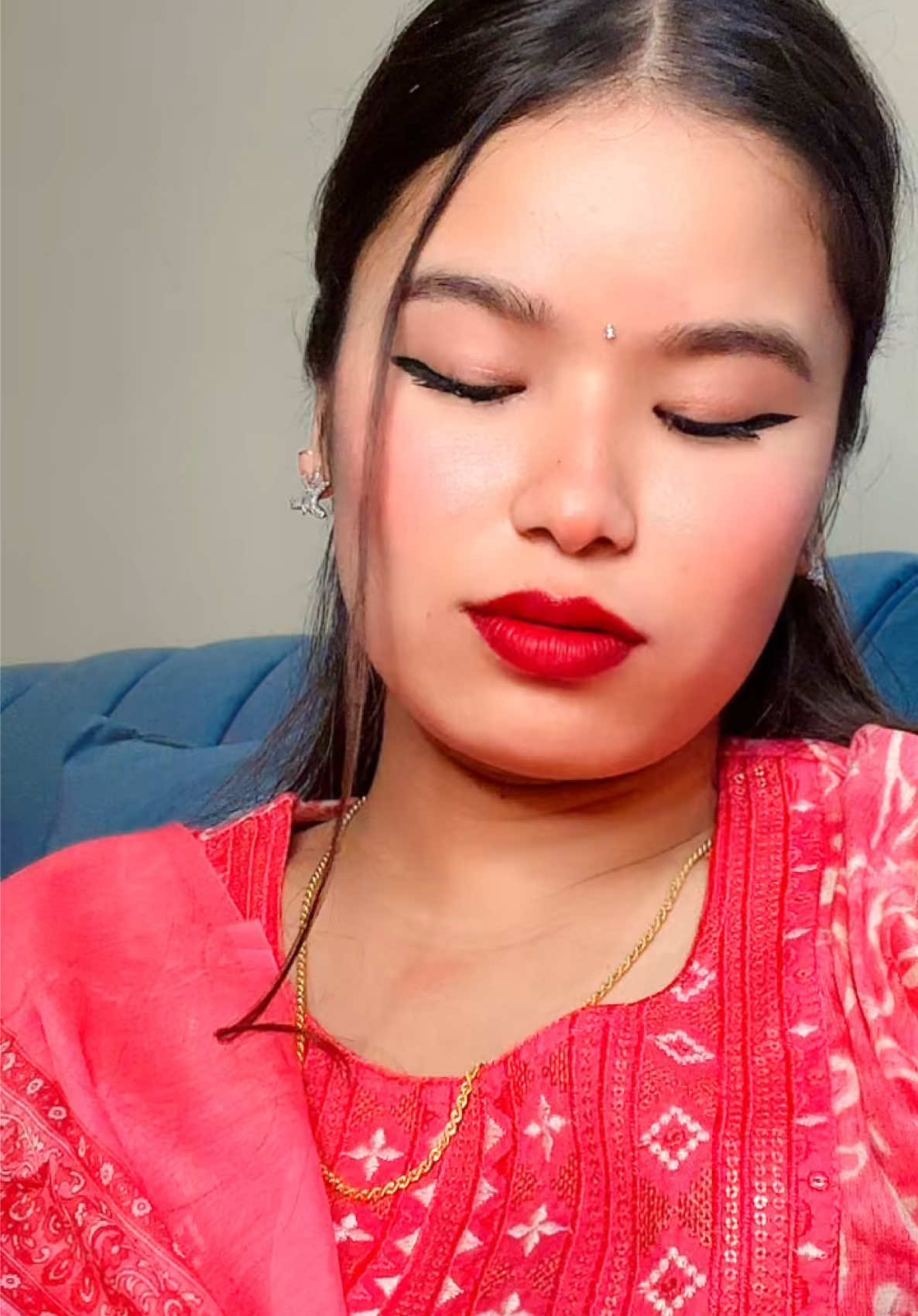 @Ritu shrestha👑