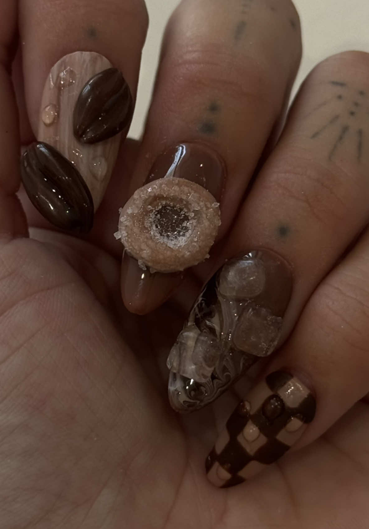 @em’nails