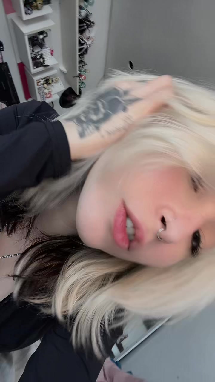 @Lia
