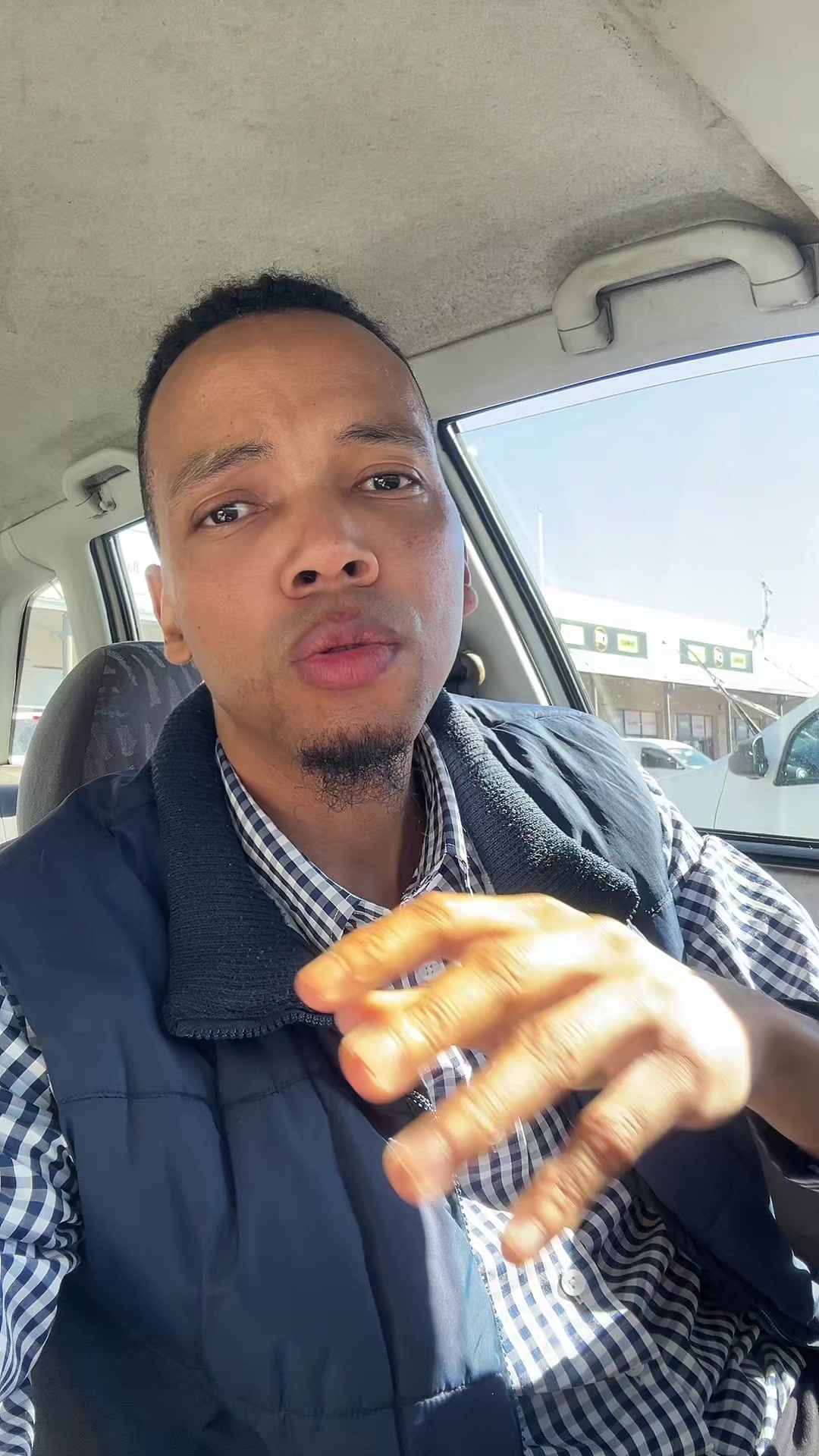 @larrybyday