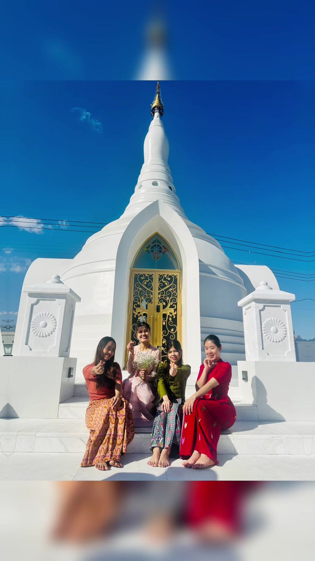 @Hnin Pearl Zaw