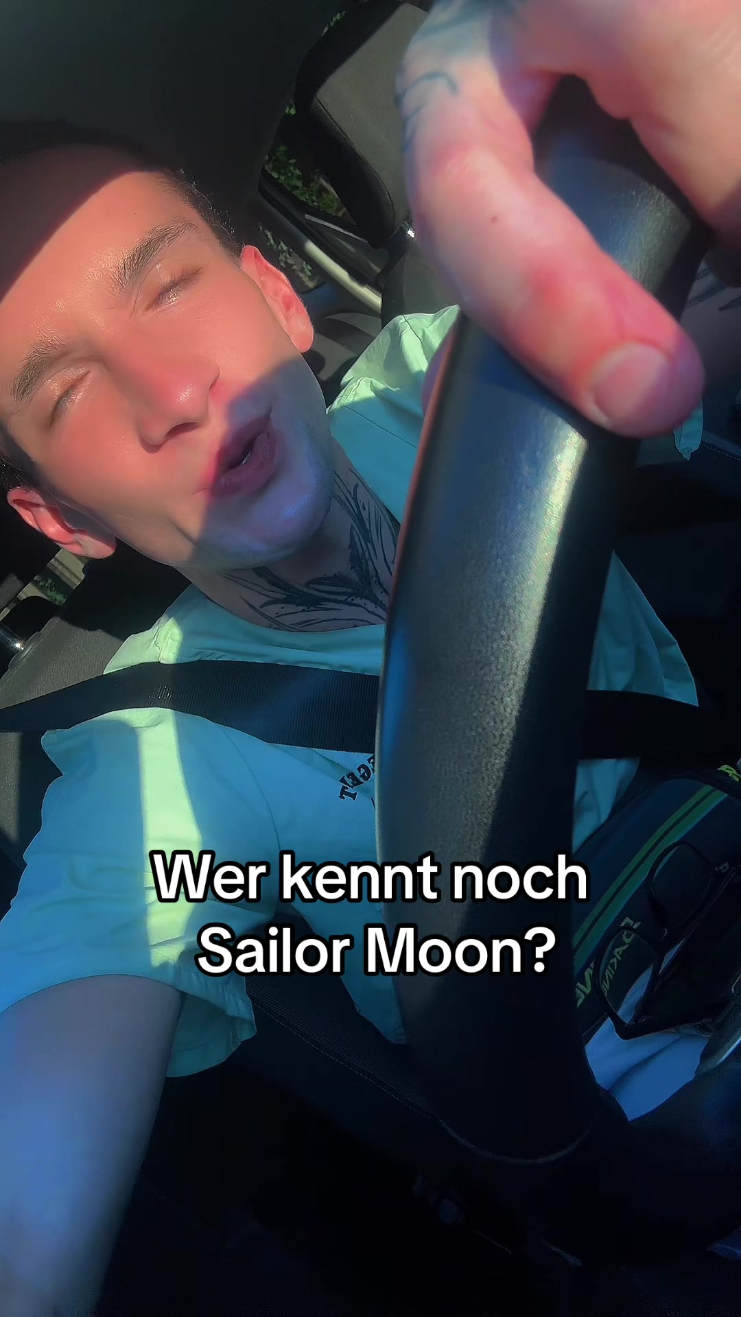 @Itsofficialsimon