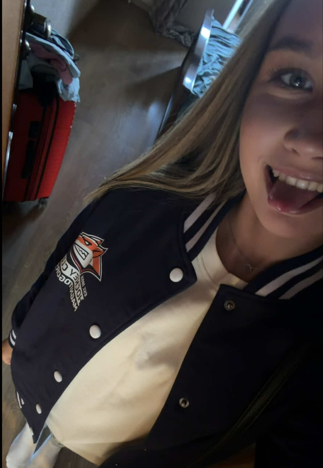 @Zlatafil23