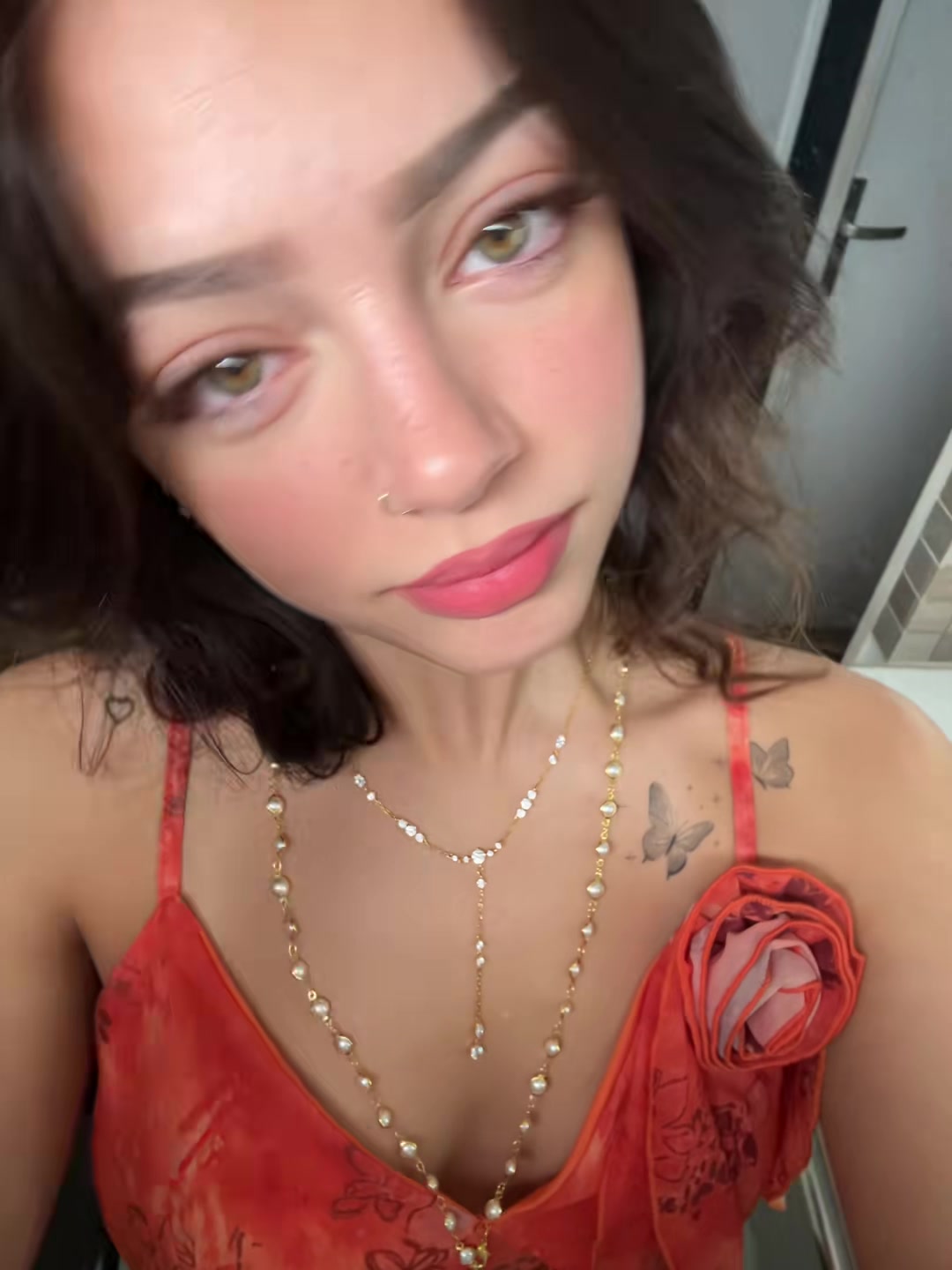 @👸🏻