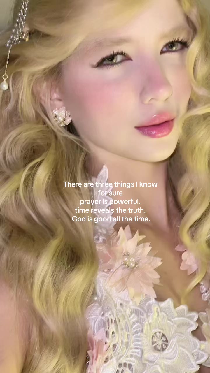 @Sabrina 🦢👒