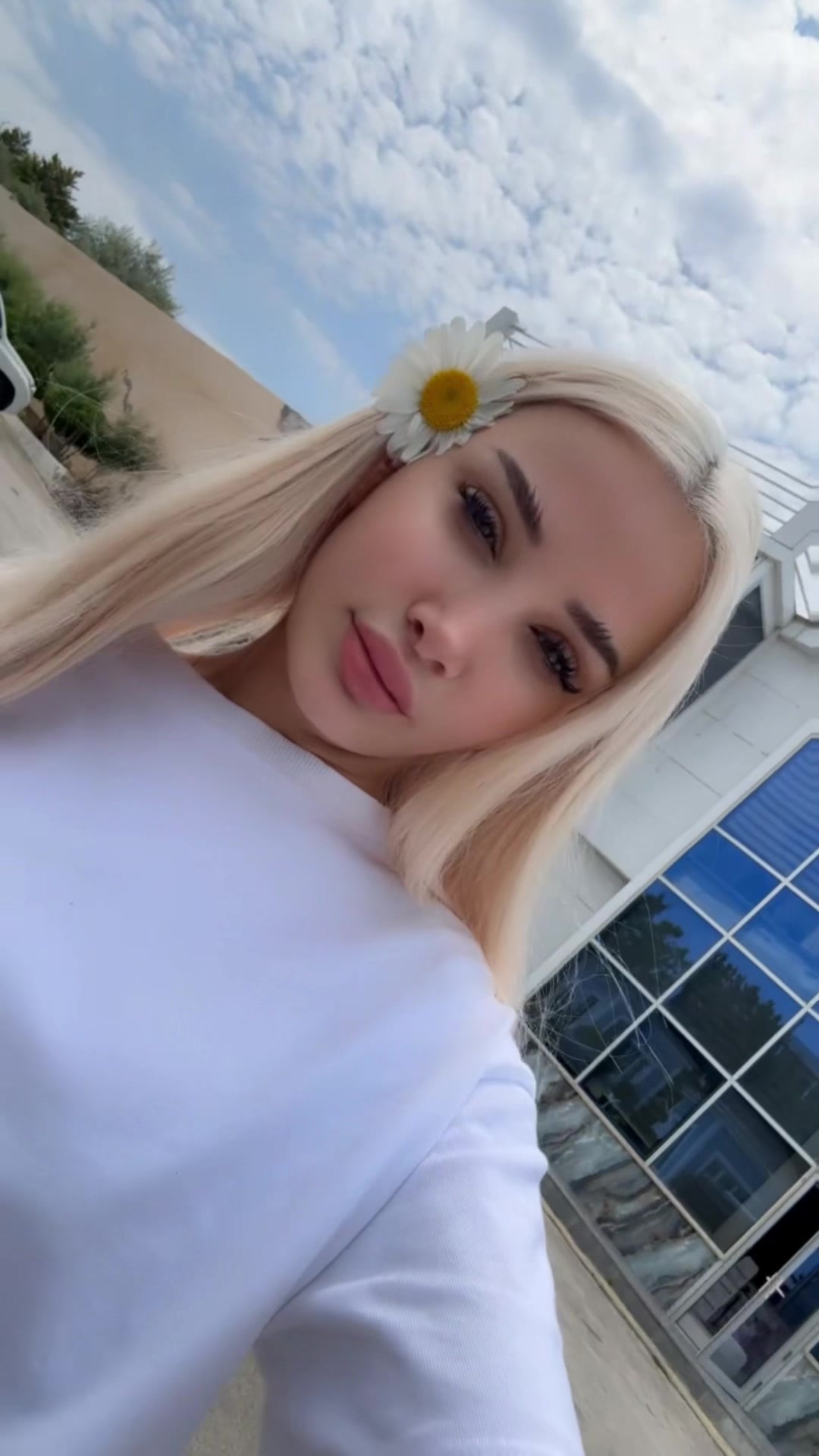 @Sari