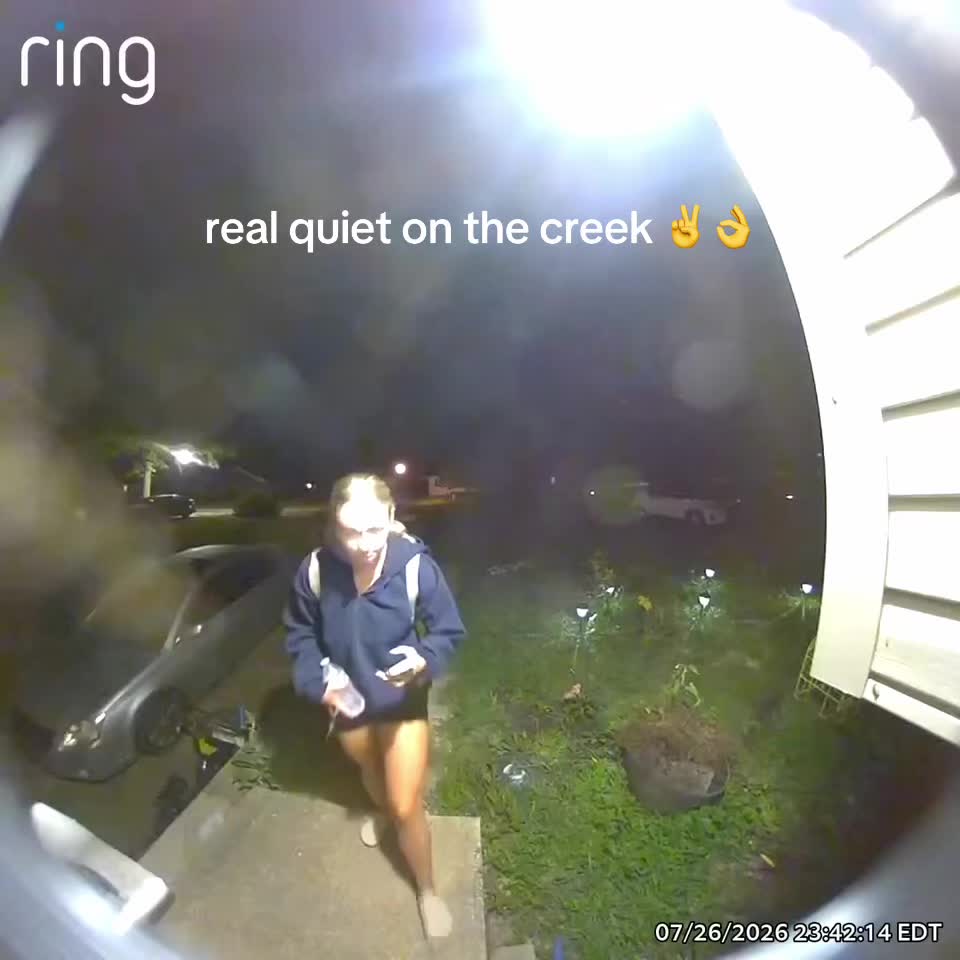 @bella