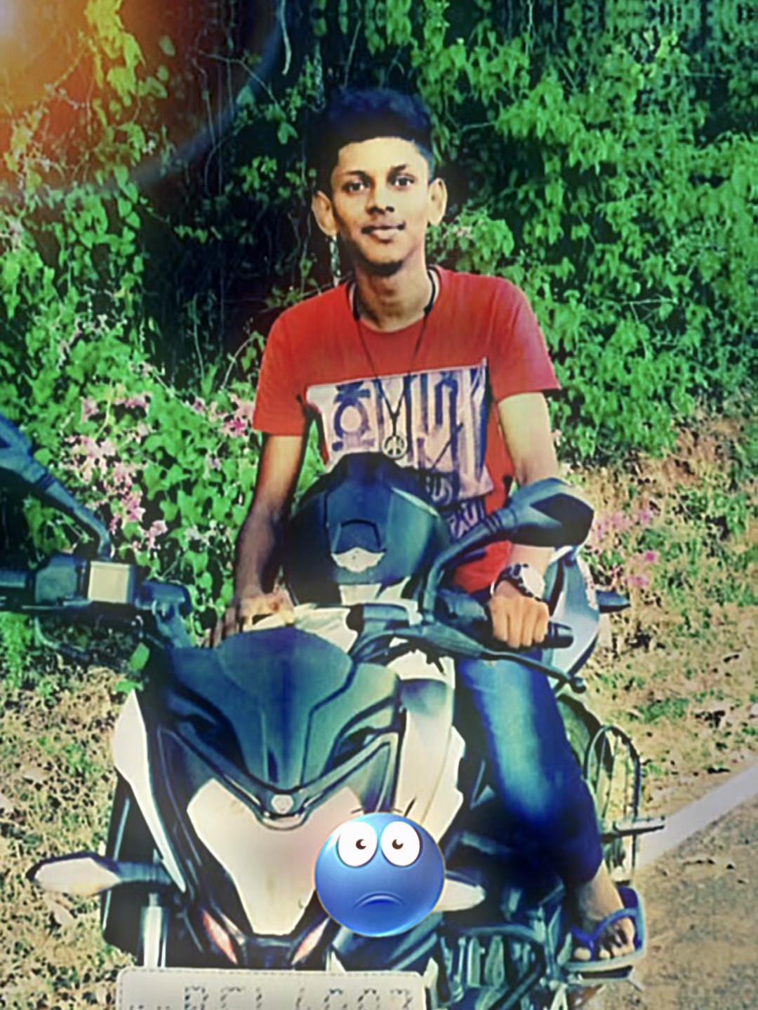 @Jc Jathu.🏍️🐝❣️