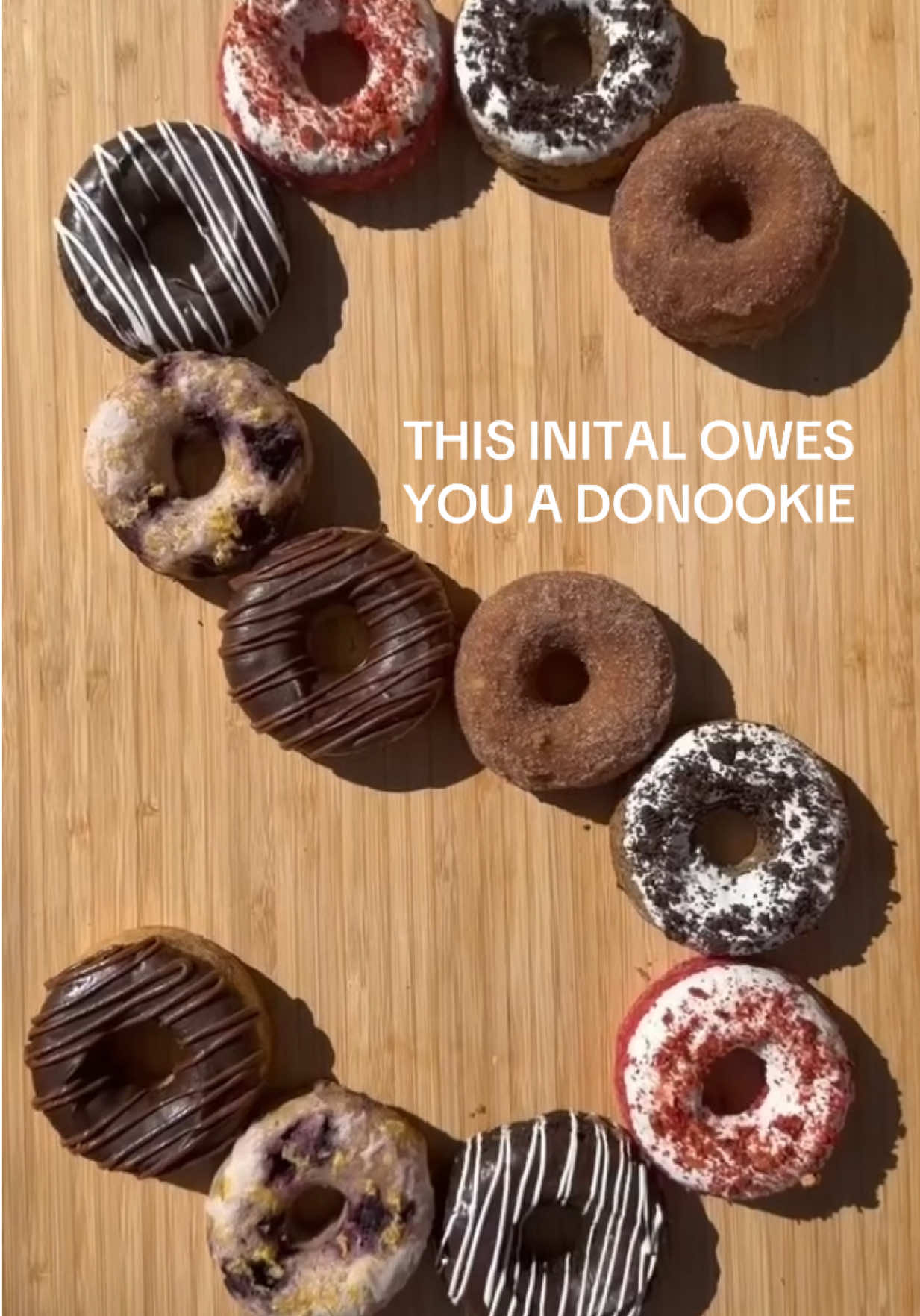 @DeLuscious Cookies
