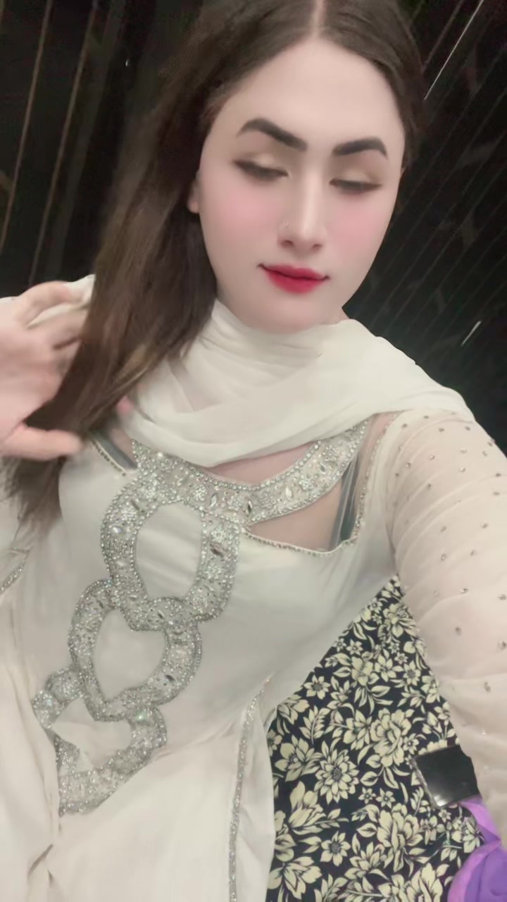 @🦋Sawabi🦋peshooo😺