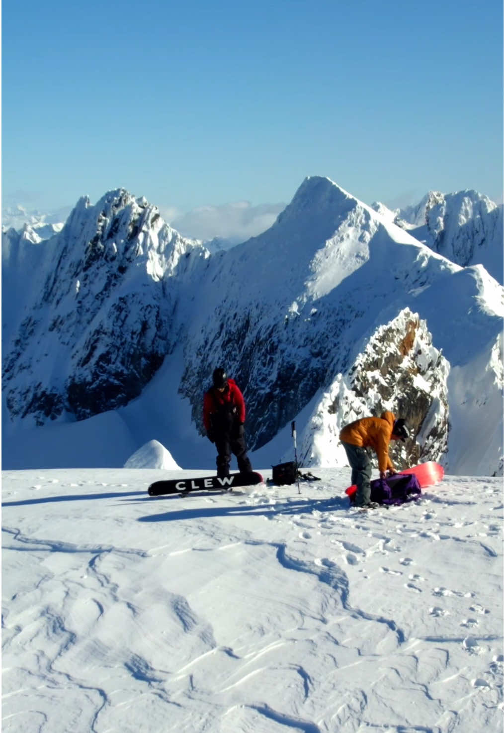@clew snowboarding