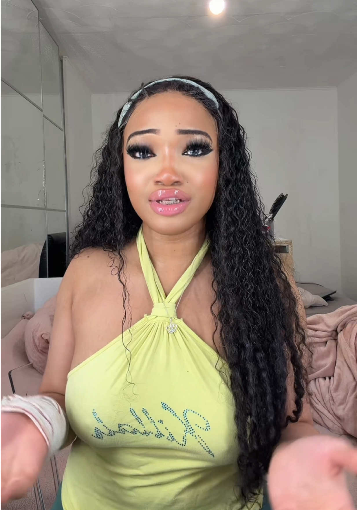 @𝐀𝐋𝐄𝐗𝐈𝐒 𝐃