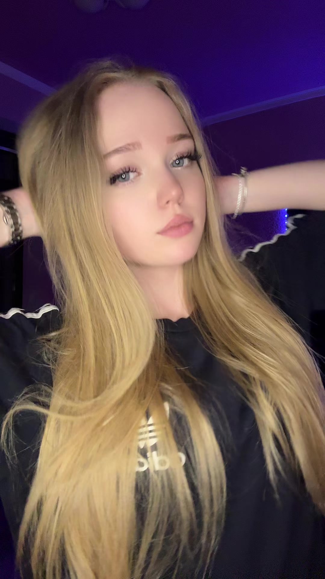 @ная