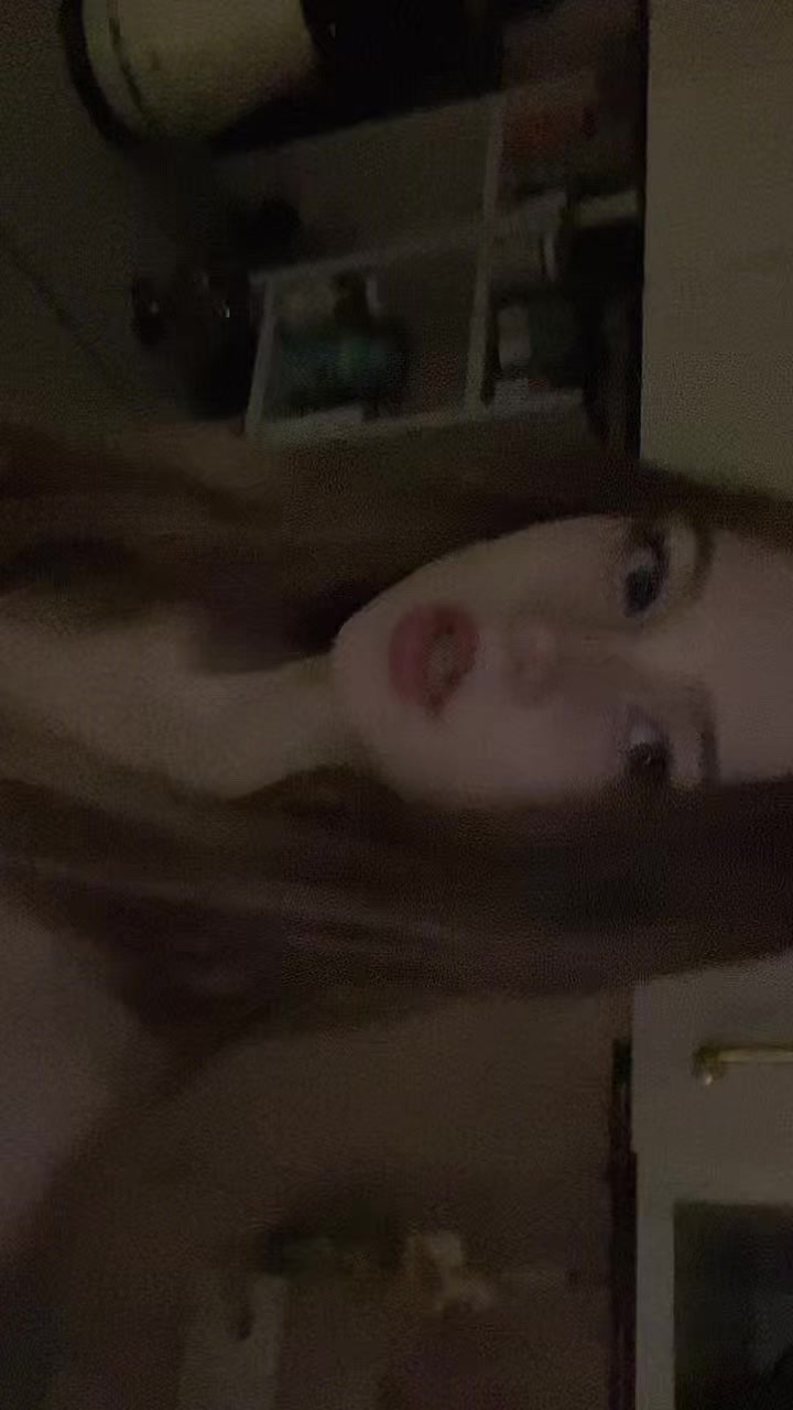 @LilyMillie