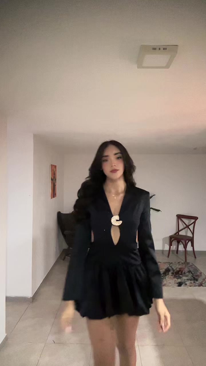 @onasis_anna