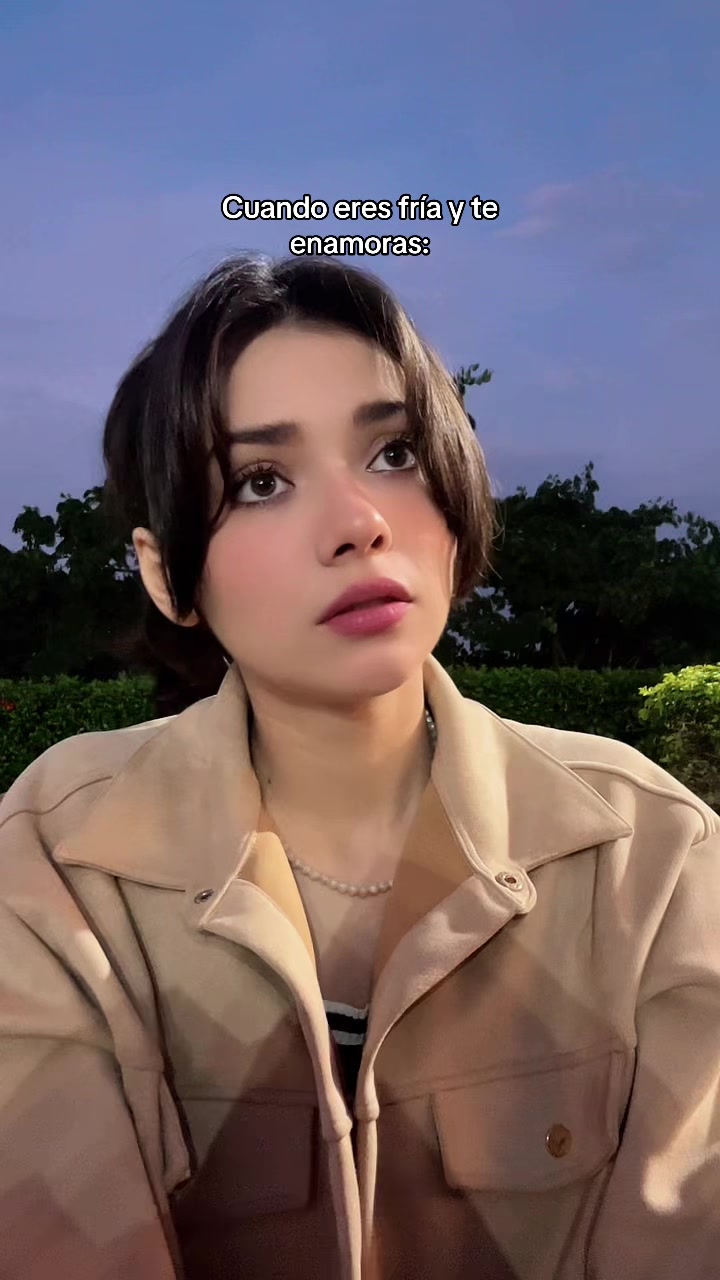 @Elva León