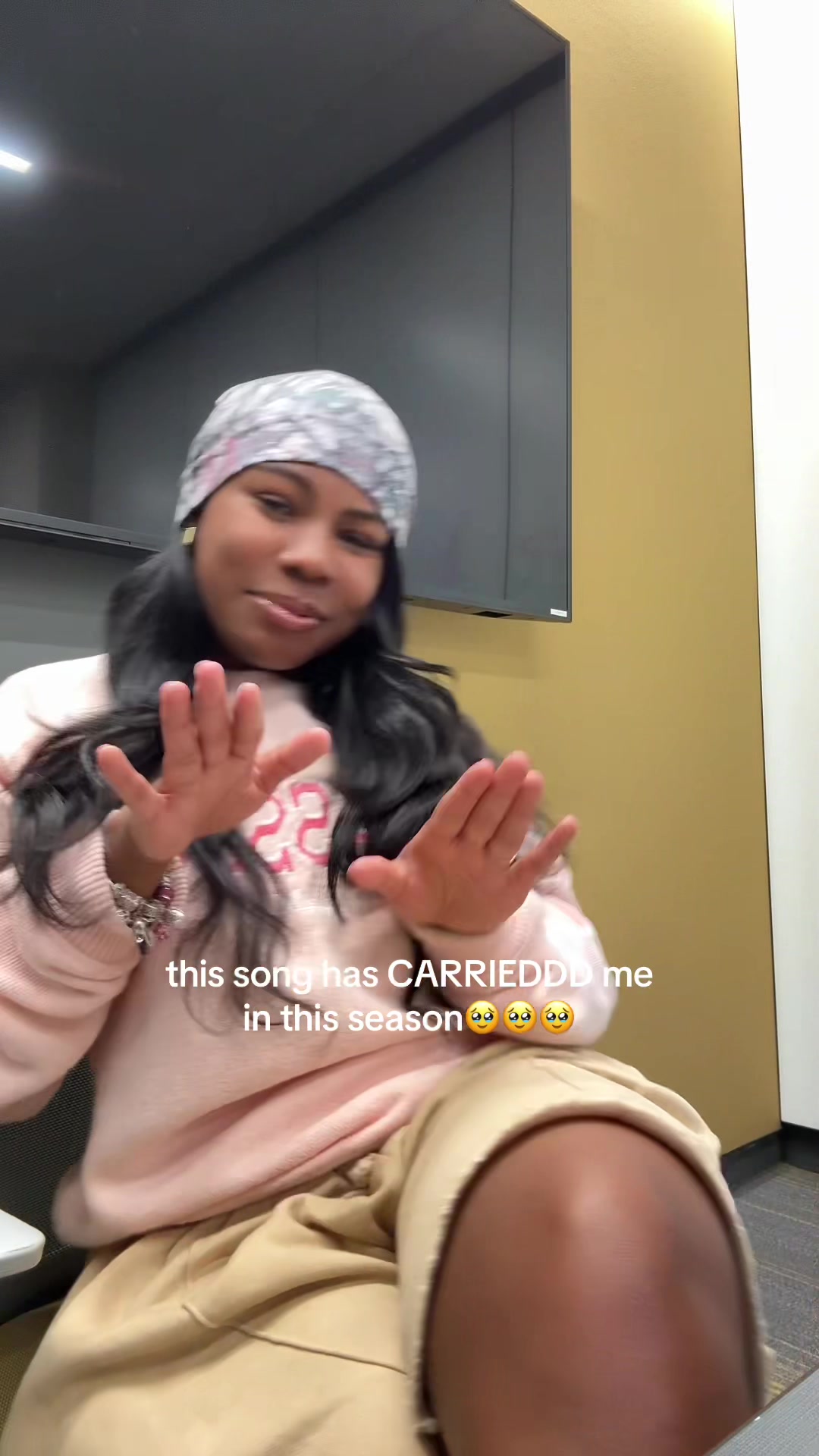 @Jada Vee♡︎