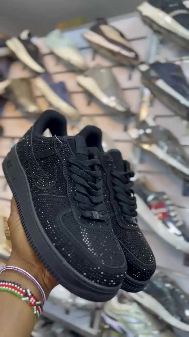 @Mr Shoe Hub Cleveton Powers