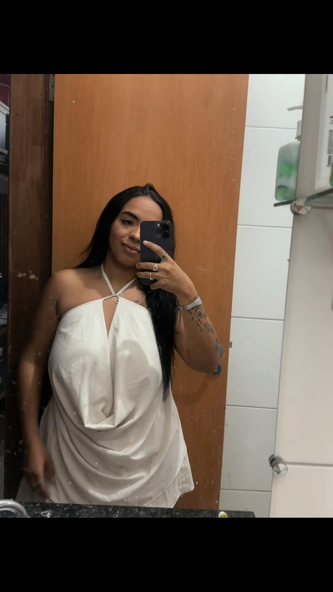 @Vitoria Menezes
