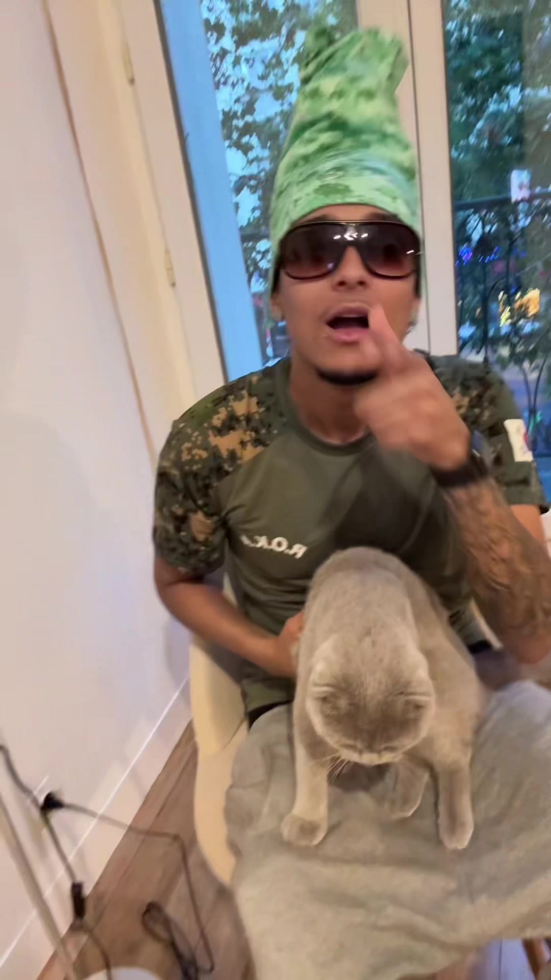 @sleepypierre93