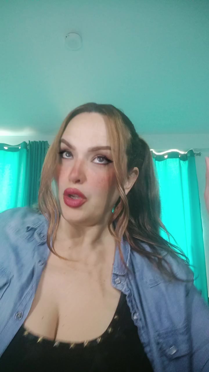 @Nadia Bolivar