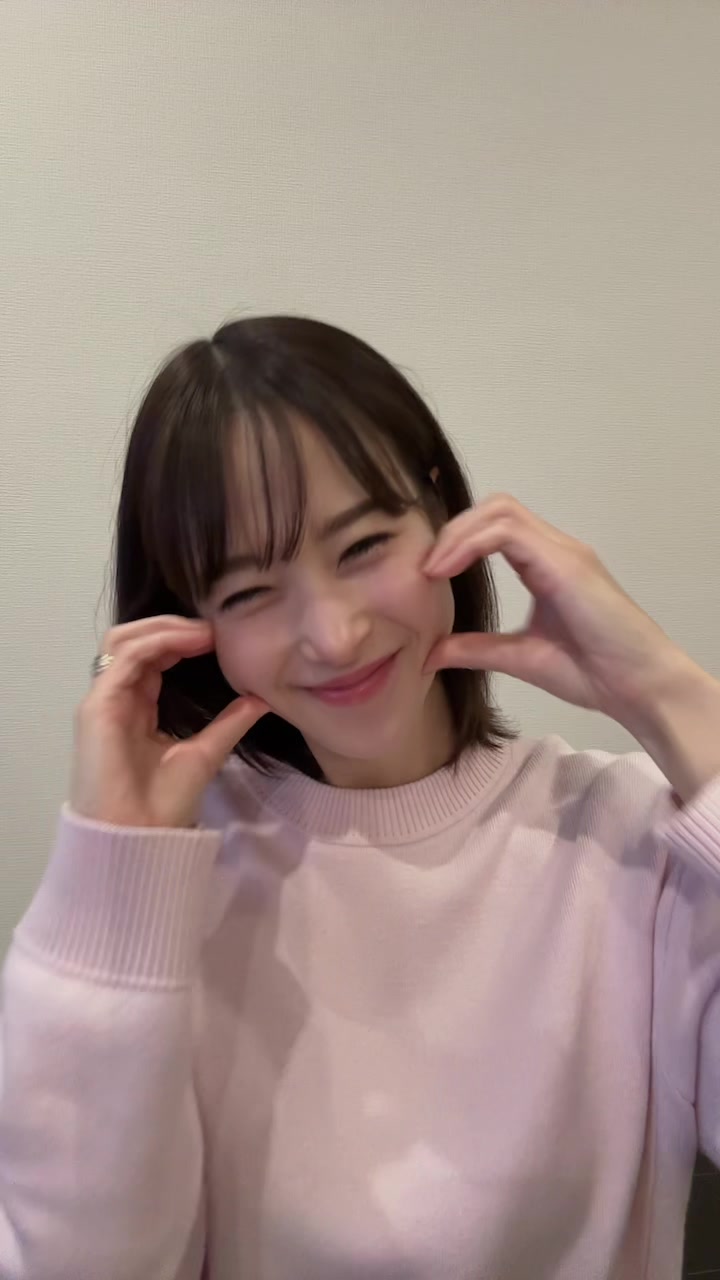 @鷲見 玲奈