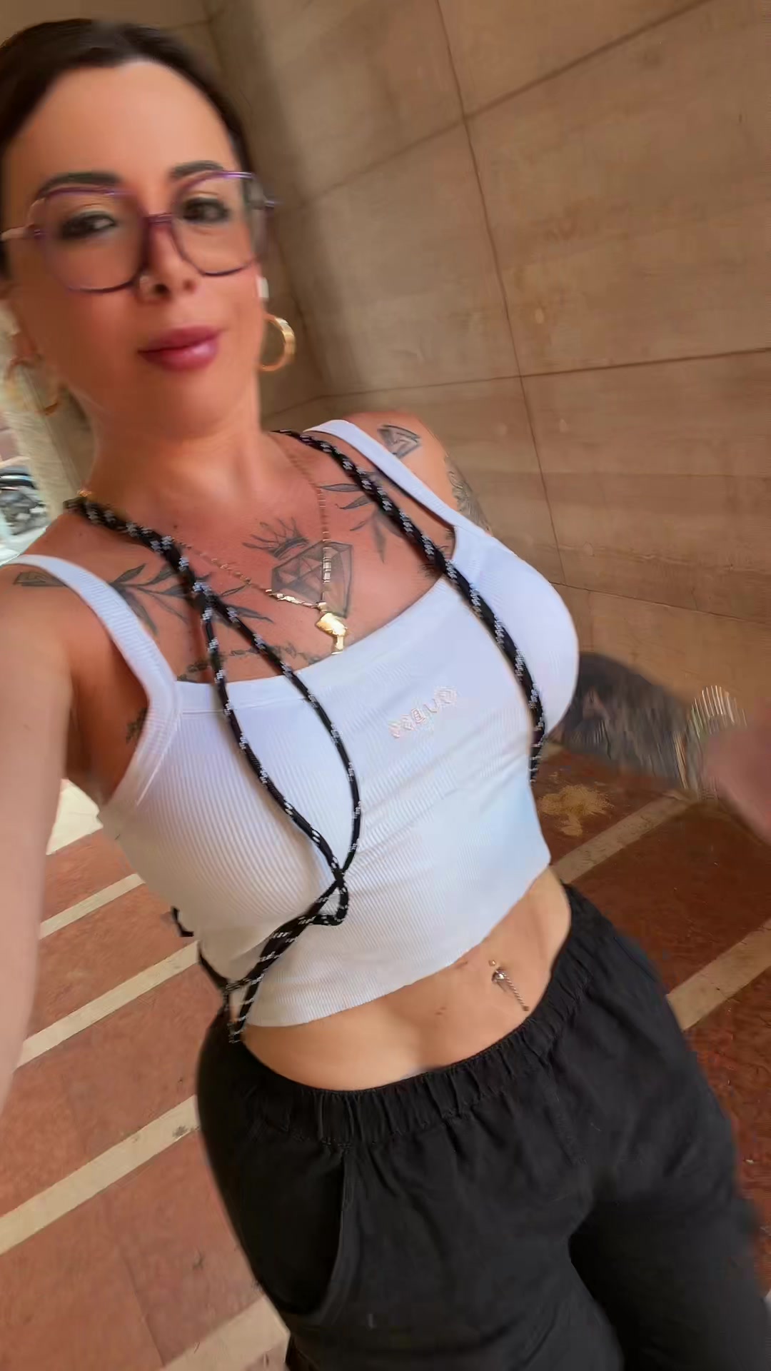 @IVONNY.30