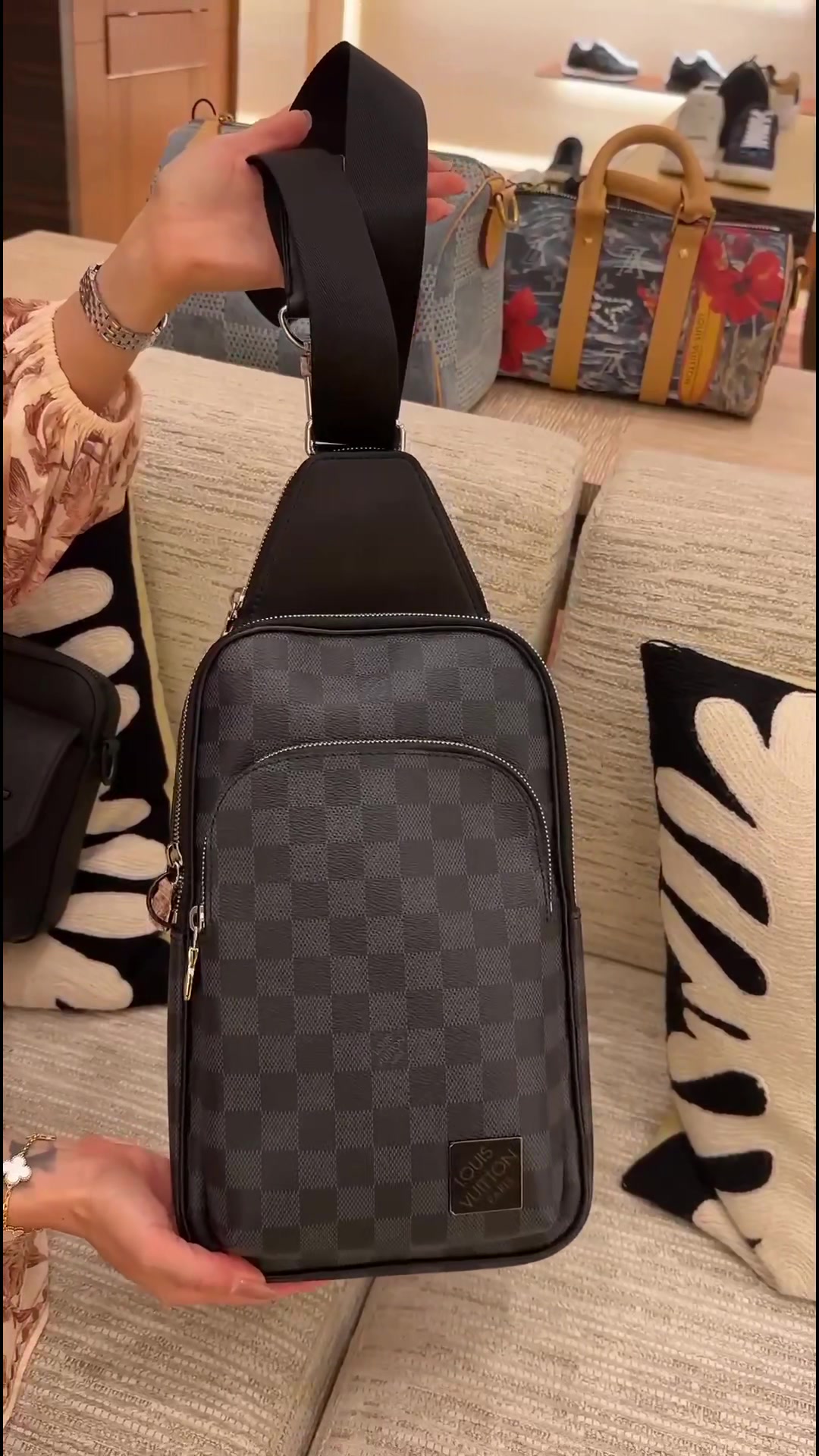 @private_luxury_buyer
