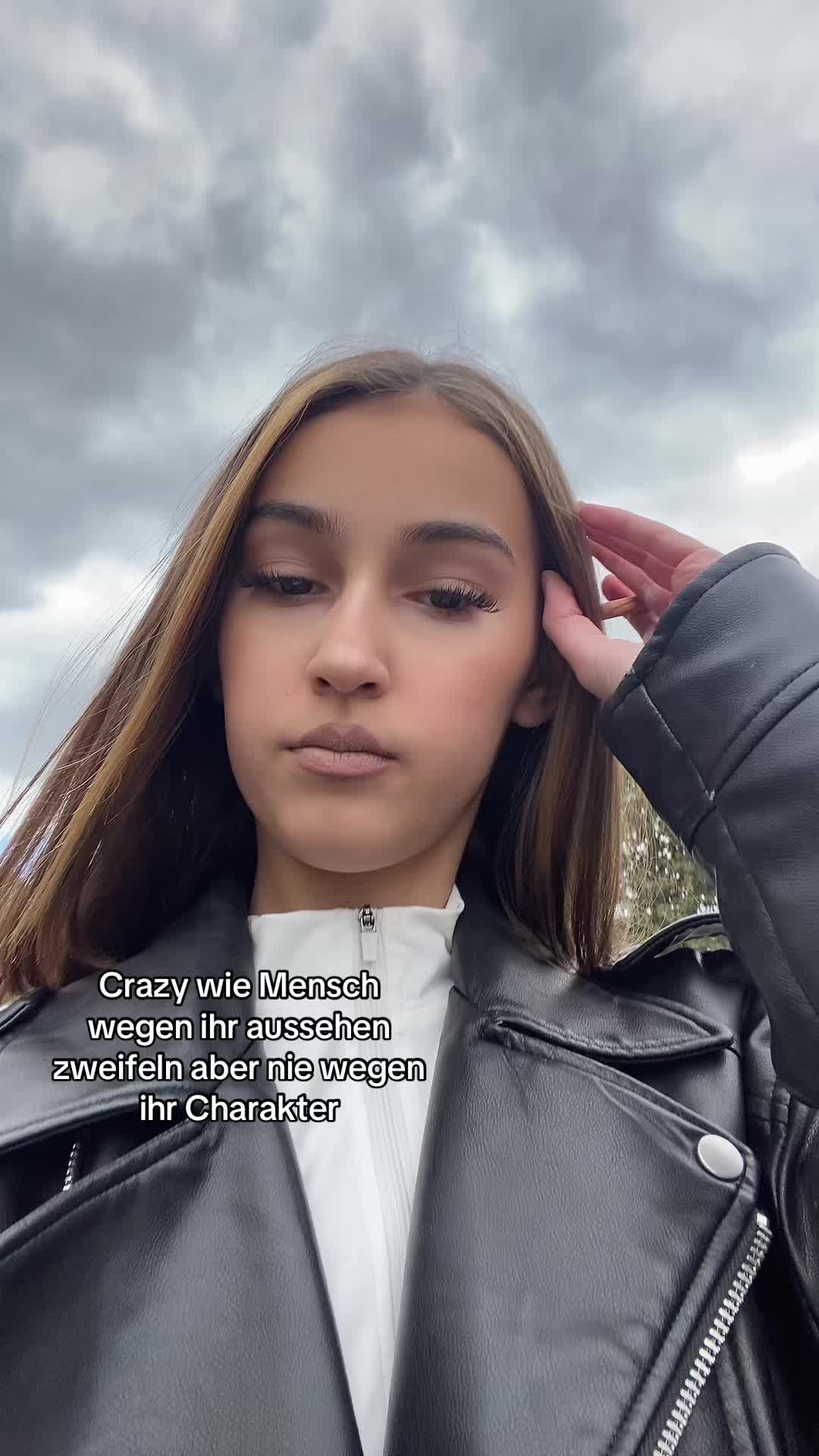 @Eliskaaa
