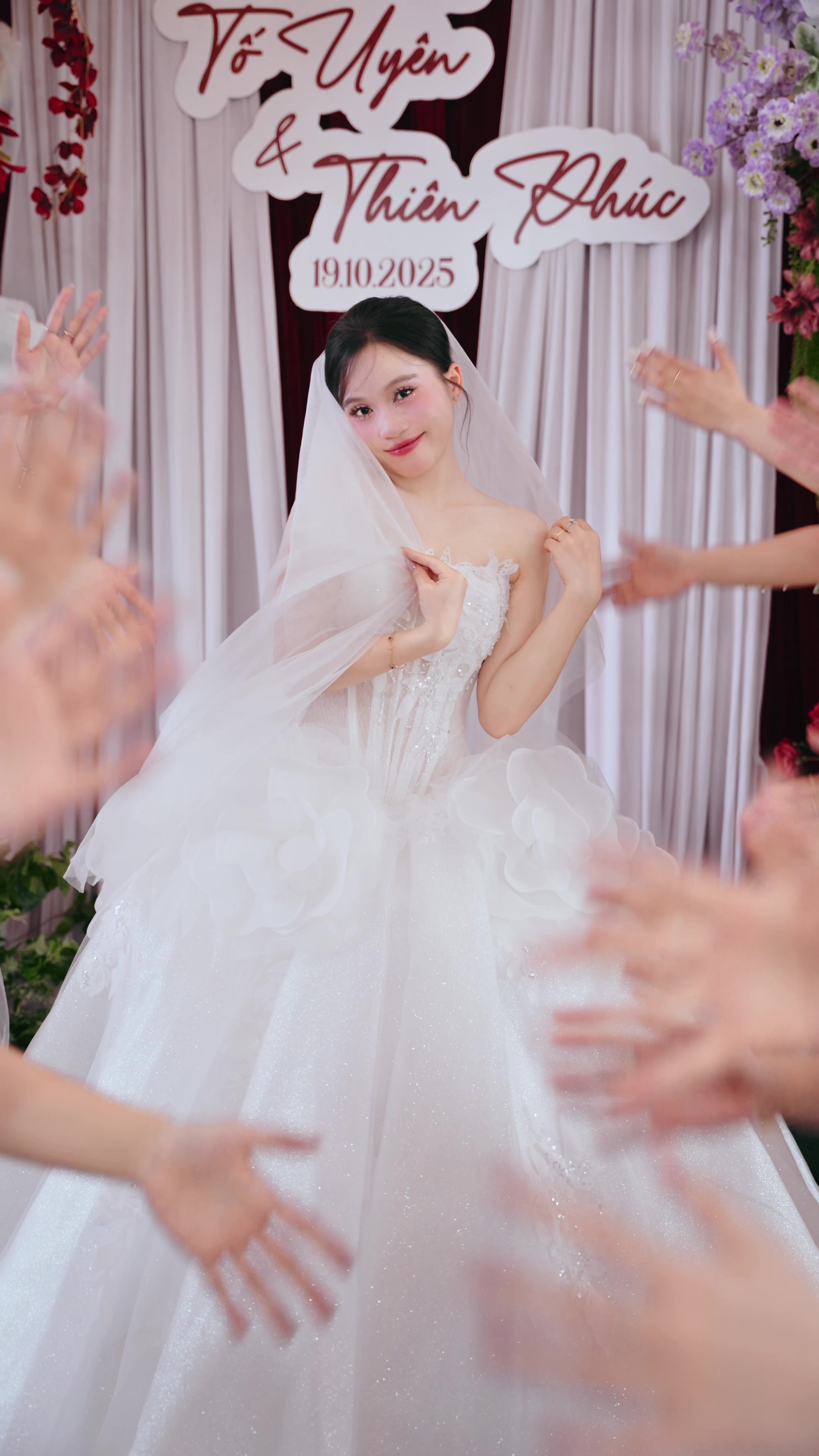 @Nguyễn Quốc Kh&aacute;nh