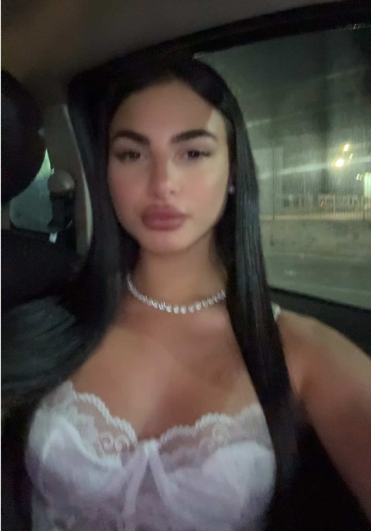 @𝐧𝐨𝐞𝐦𝐢