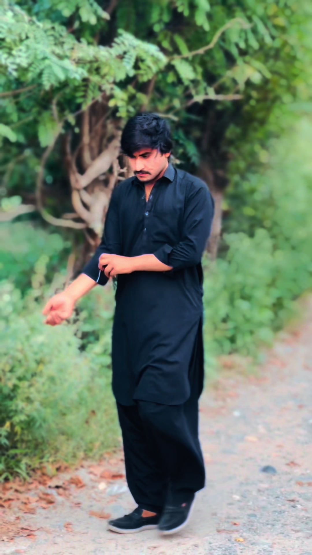 @MAAZ KHAN