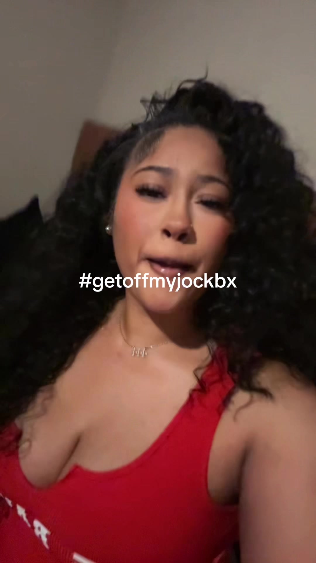 @laynexttdoorr