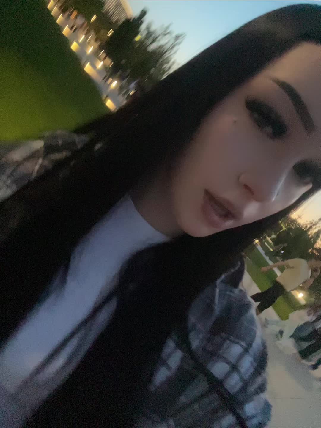 @дуня👅