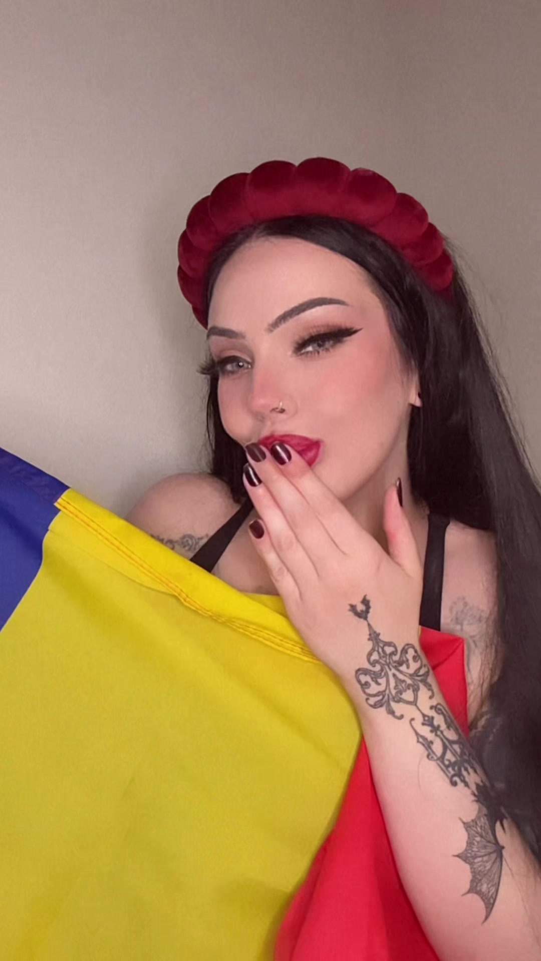 @Draculeas Contesa Caroline