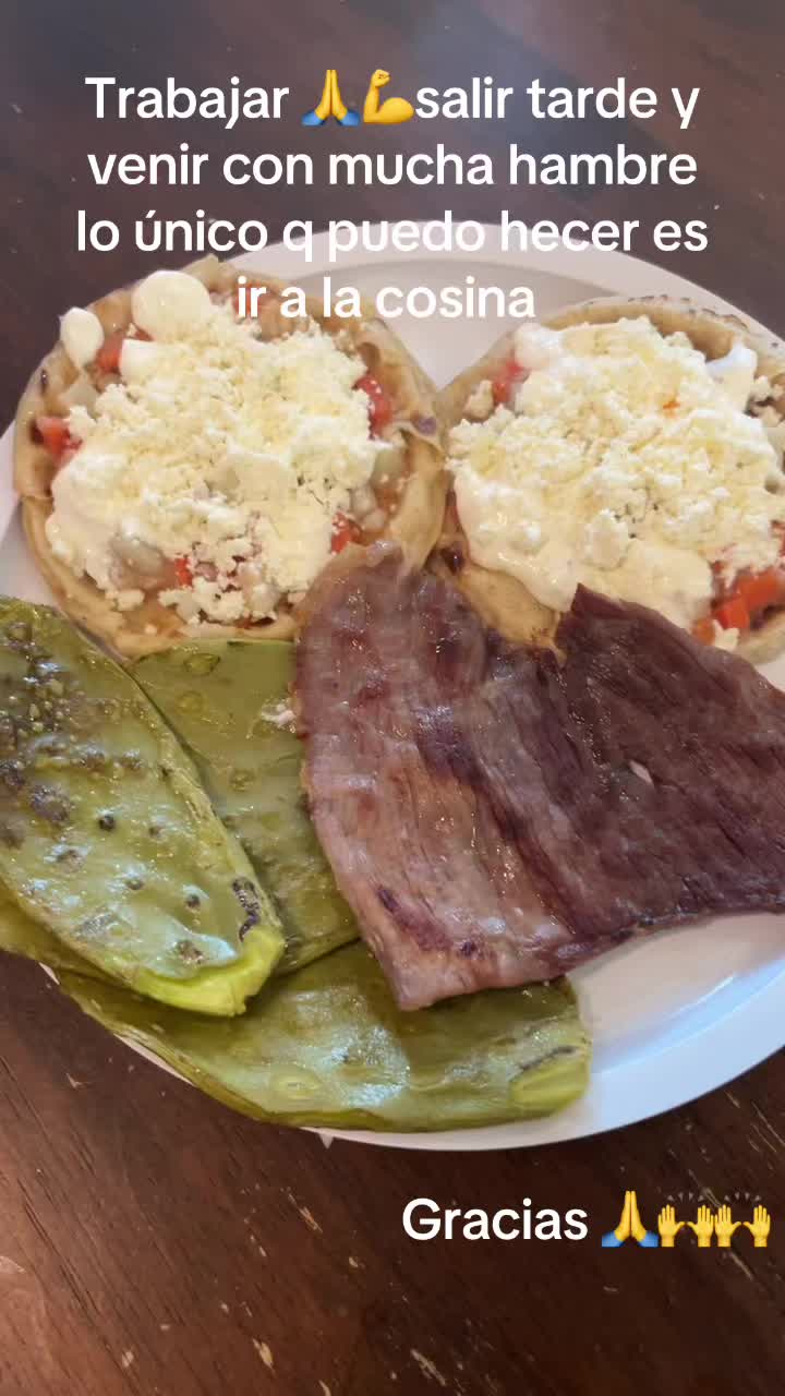 @Lupita ๐๐