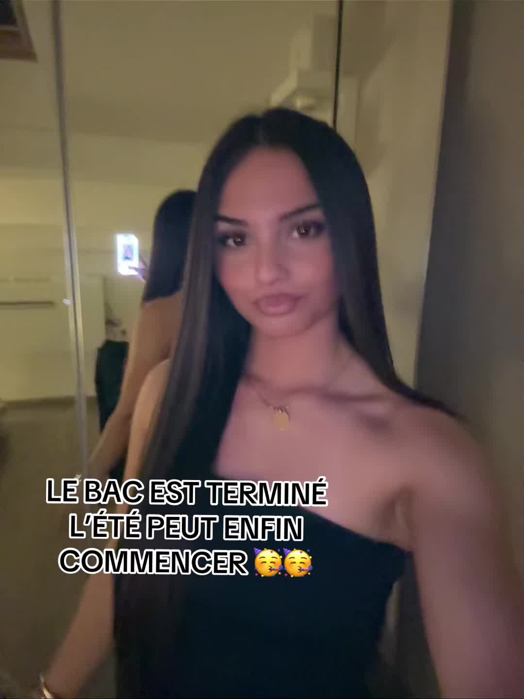 @𝐋