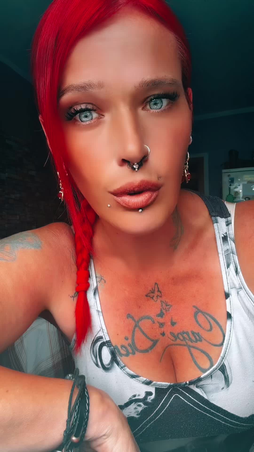 @Teufelchen 🧚♀️😈🧚♀️