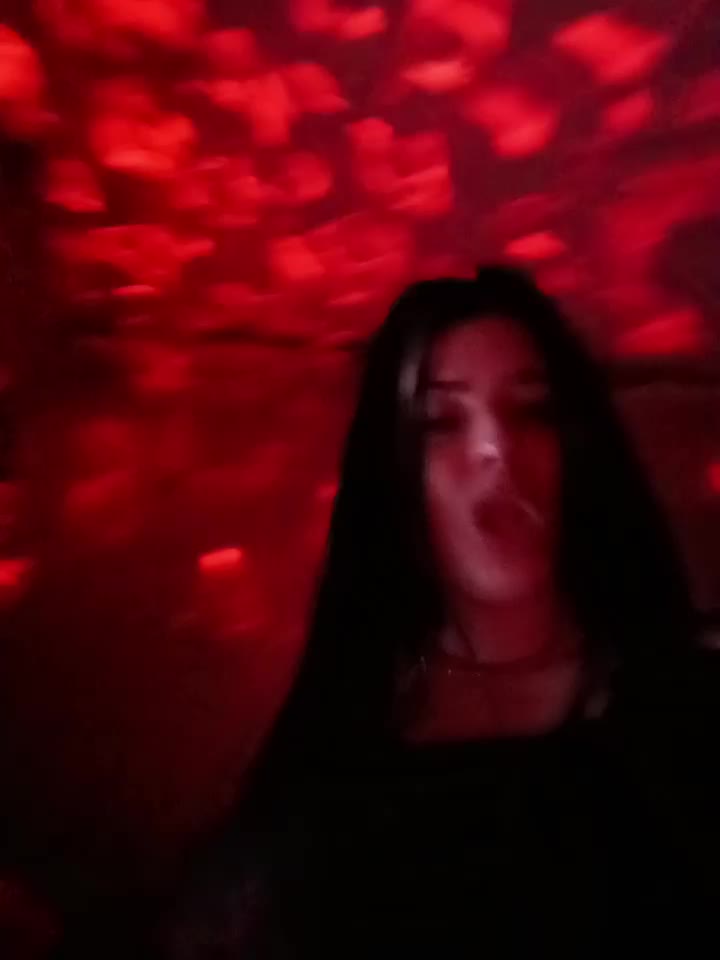 @SARA ROXY