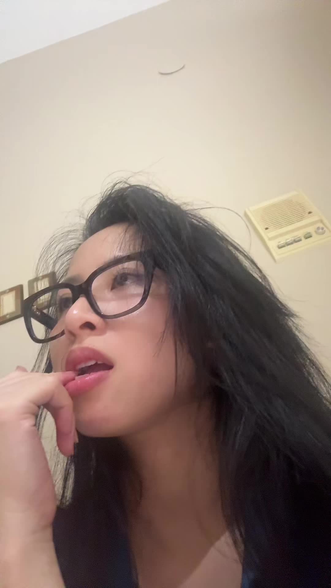 @V