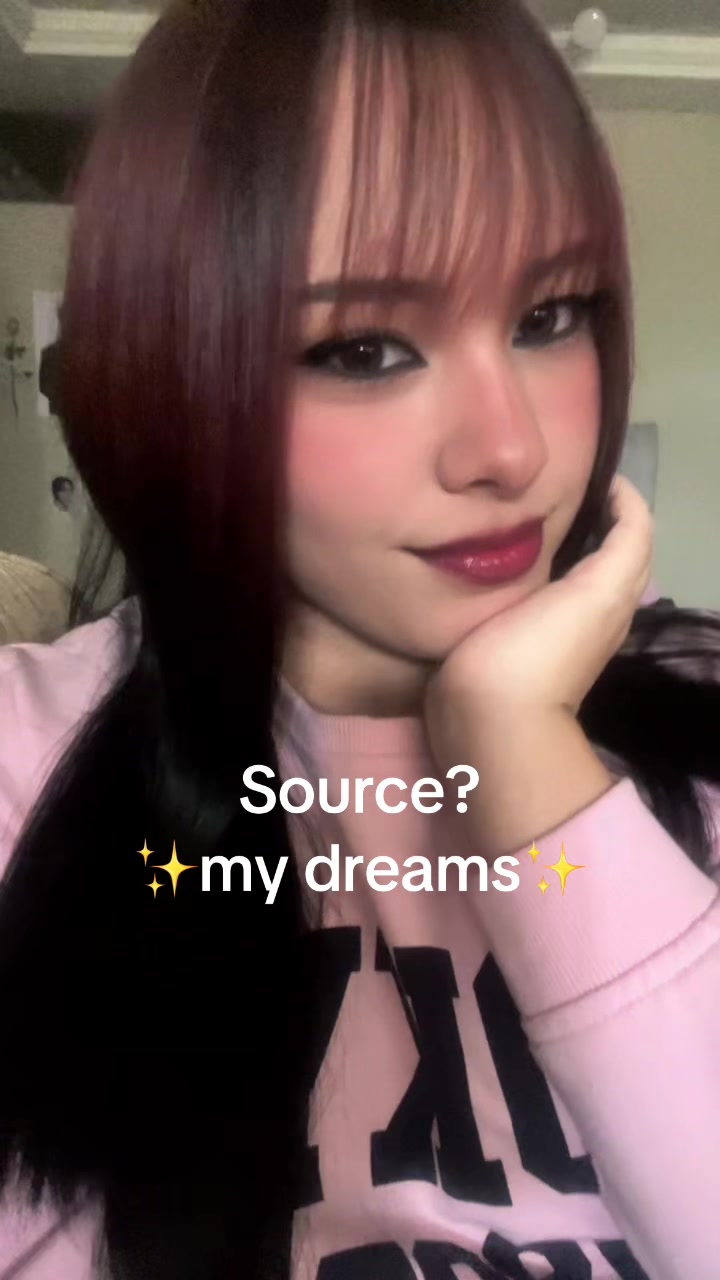 @E L i ♡ ♱⋰♡.