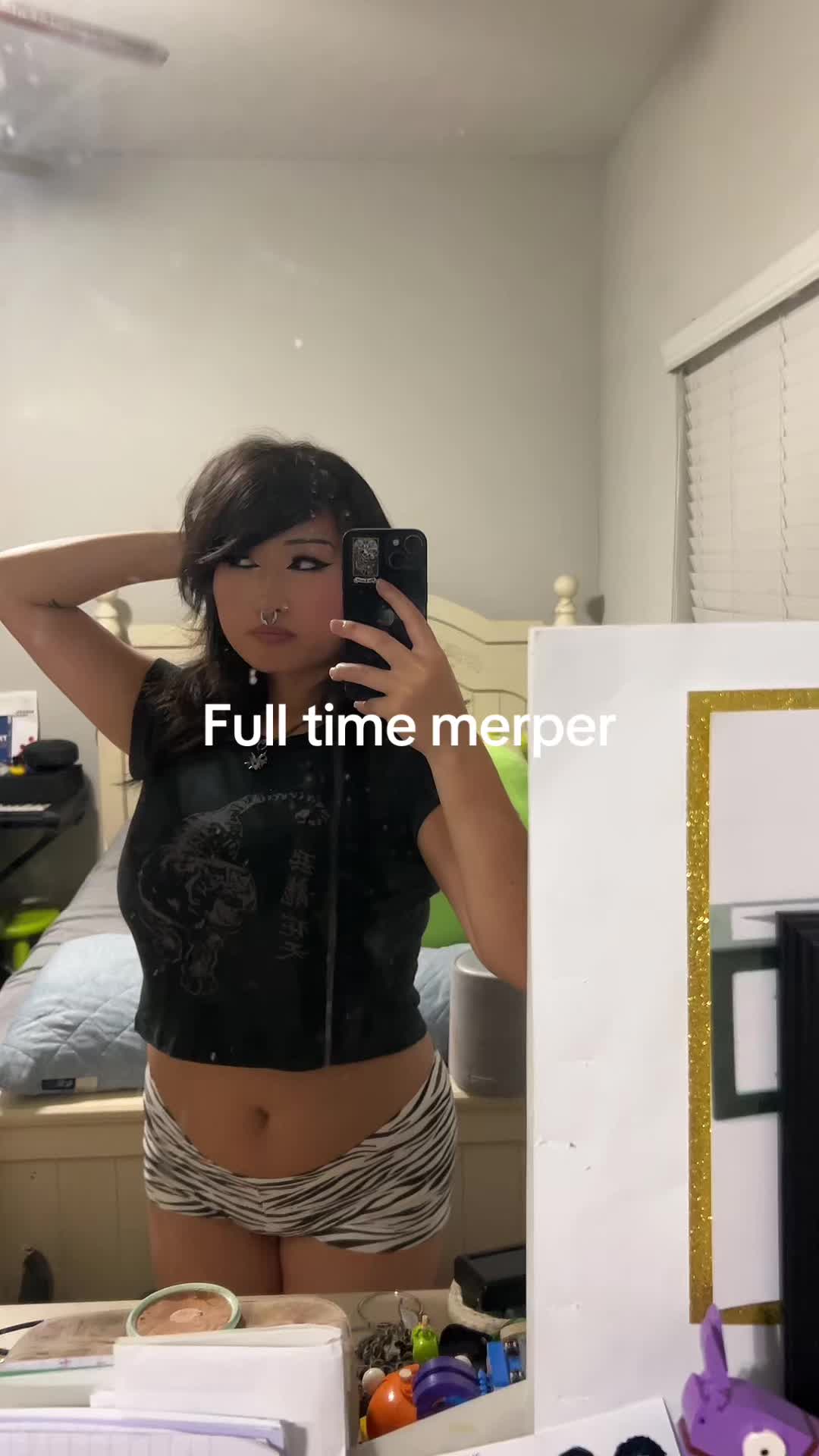@༺♱༻